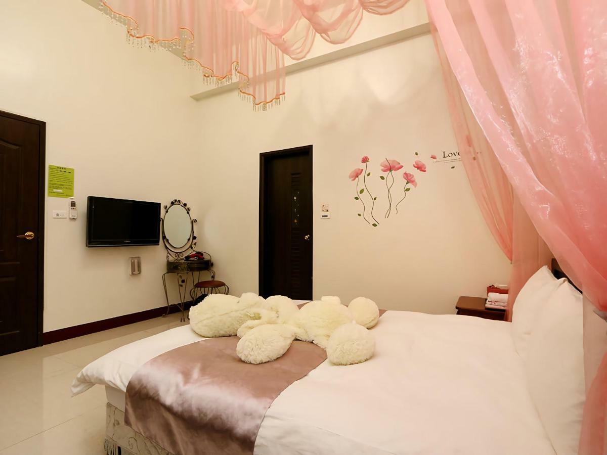 Leisure Homestay Hualien City Ngoại thất bức ảnh